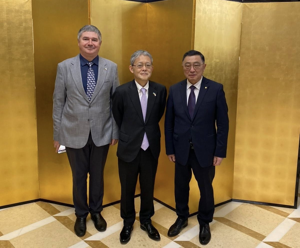 Візит на урочистий прийом з нагоди Дня народження Імператора Японії